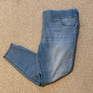 Old Navy Women’s Mid-Rise Light Blue Jeggings